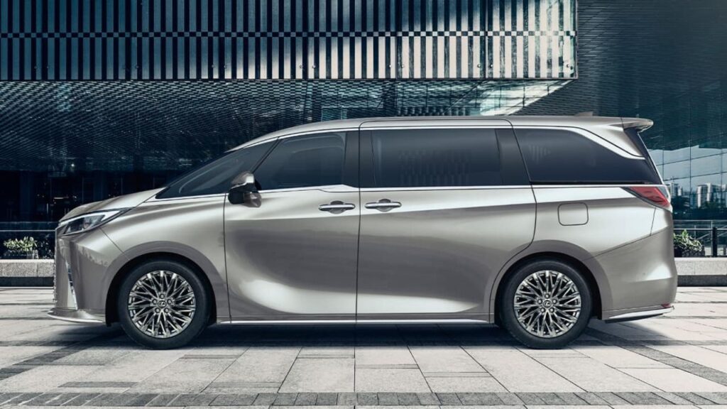 Lexus LM 350h